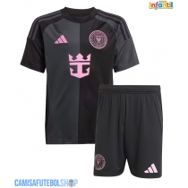 Camisa de time de futebol Inter Miami Sergio Busquets #5 Replicas 2º Equipamento Infantil 2025-26 Manga Curta (+ Calças curtas)